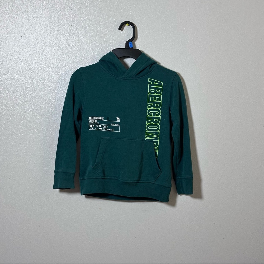 Abercrombie Kids Boys Green‎ Pullover Hoodie Sweater Size 5/6.